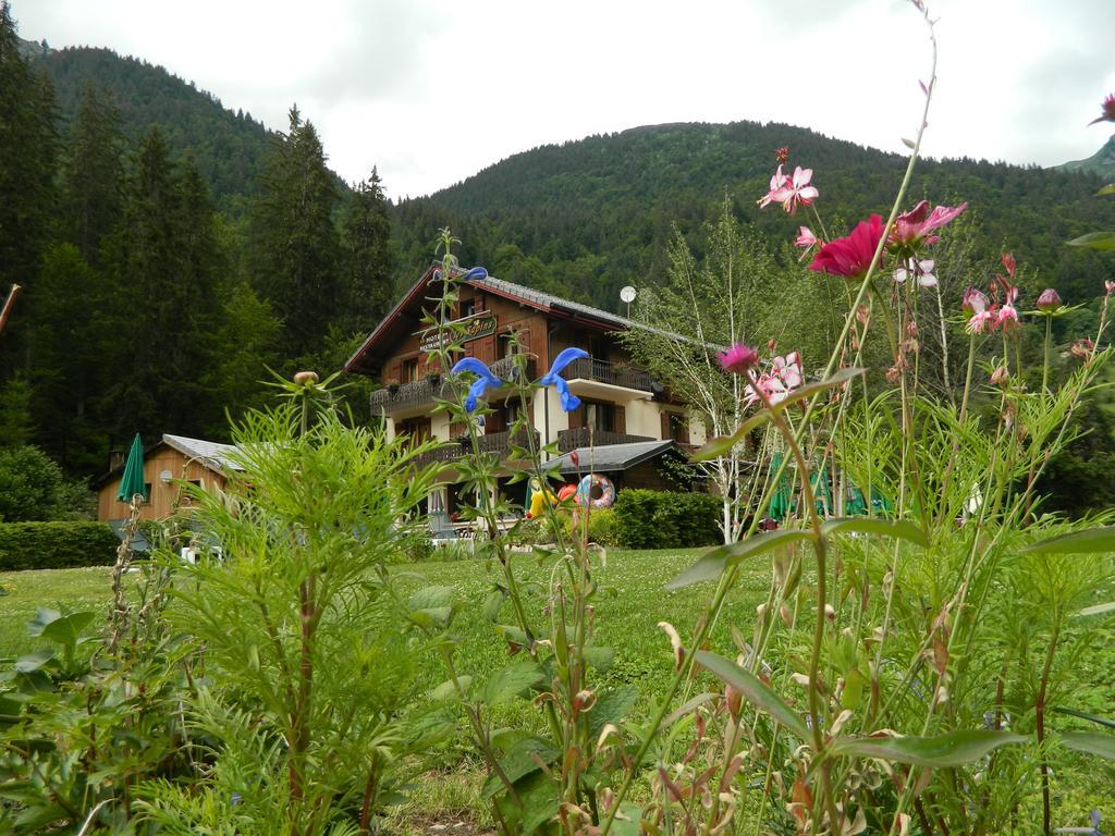 Logis Hotel Les Sapins Montriond Exteriér fotografie